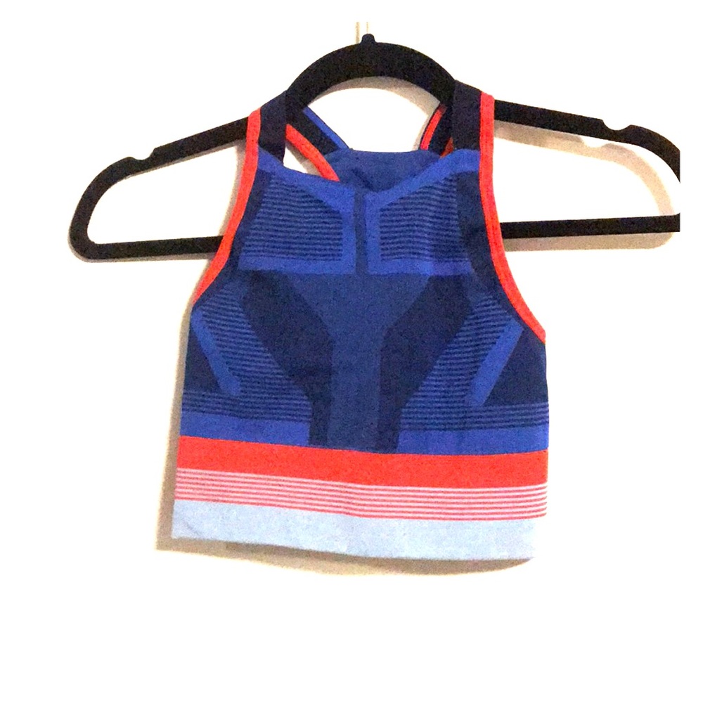 LNDR sports bra